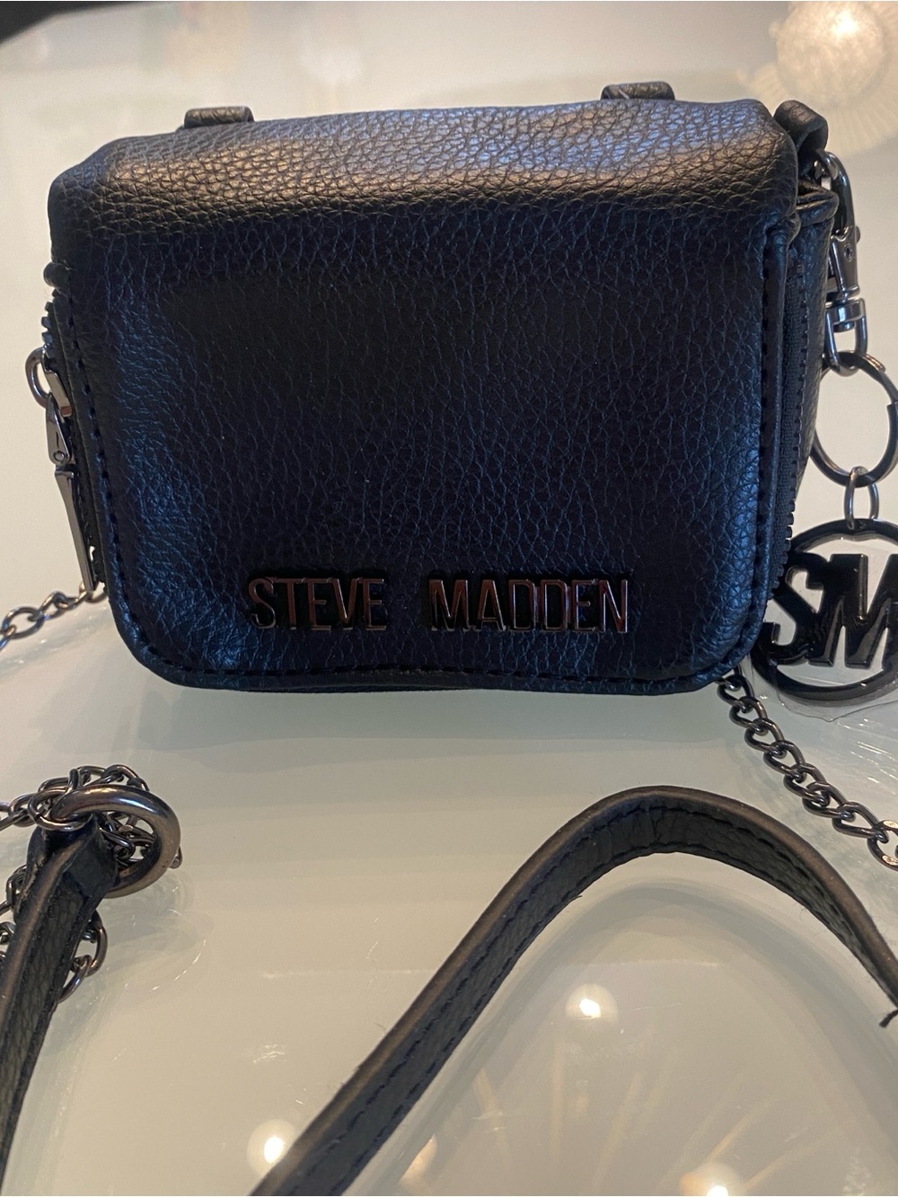 NWOT Steve Madden Black Leather Micro Chain Crossbody Bag Pouch Charm